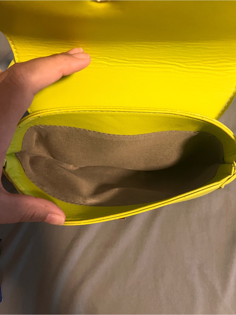 Yellow Women's Shoulder Bag - Sleek Everyday Crossbody - Picture 3 of 4